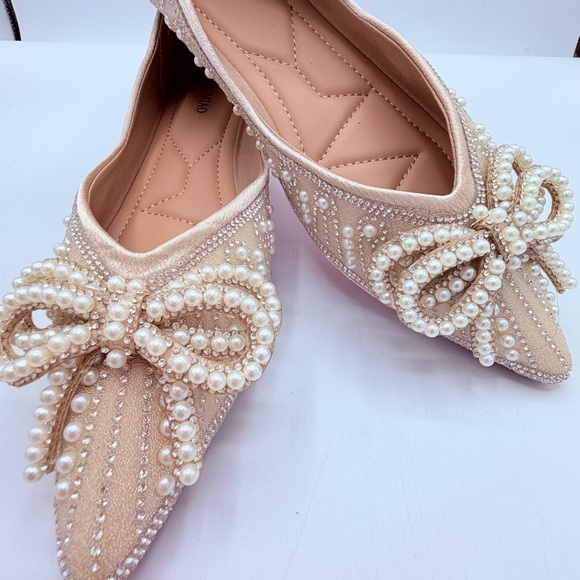 Women's Cream Pearl Embellished Flats - Picture 4 of 12